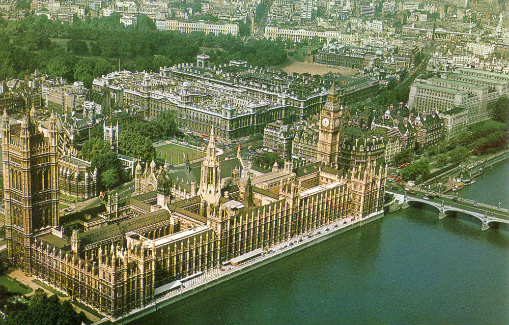 Islam casts a shadow over British Parliament, move to Whitehall would subject MPs to Sharia Law